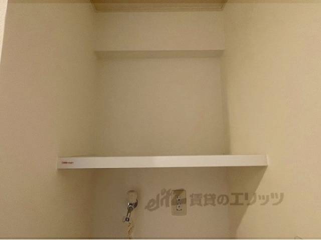 洗濯機置場　上収納