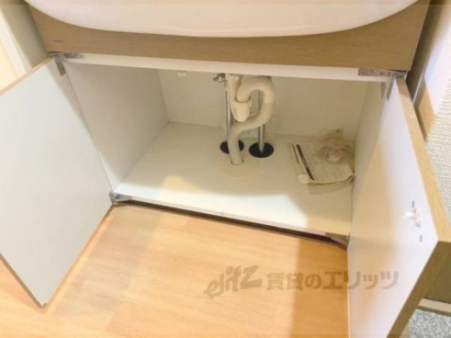 洗面所　収納
