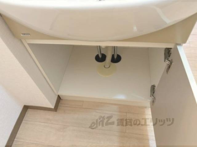 洗面所　収納