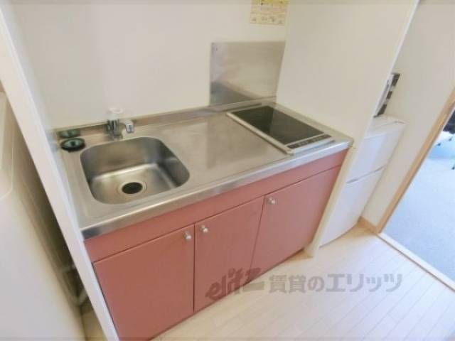 キッチン　収納場所