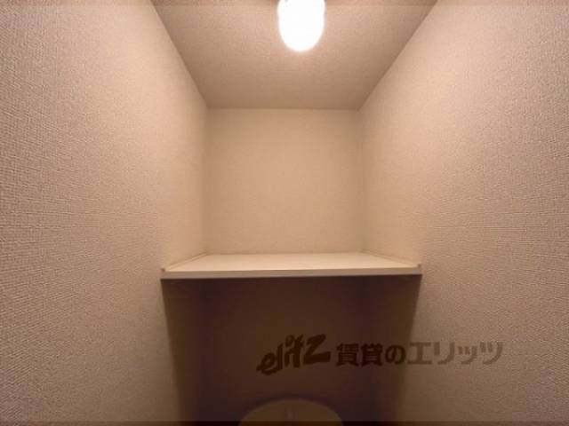 トイレ　収納