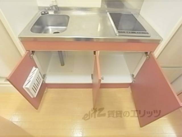キッチン　収納場所