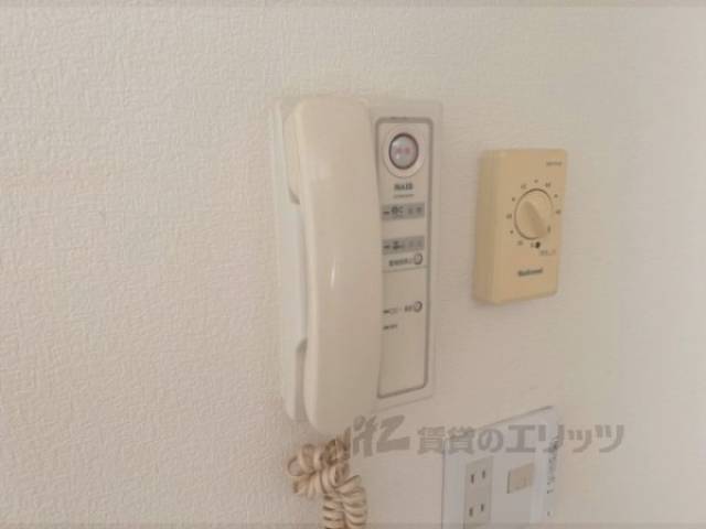インターホン