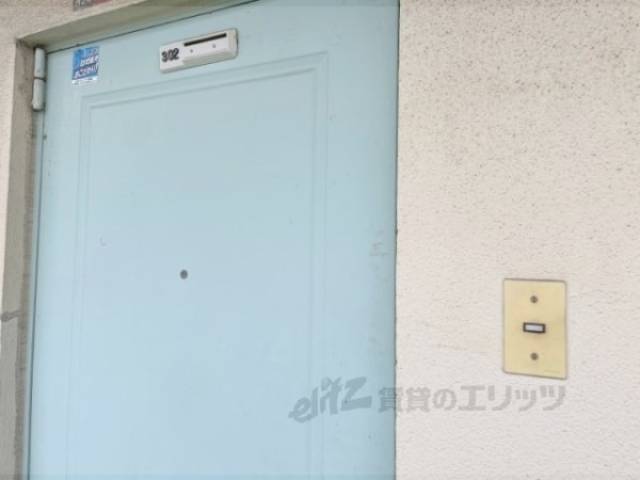 玄関　インターホン