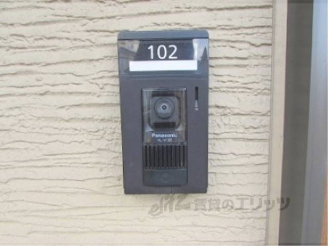 外側　インターフォン