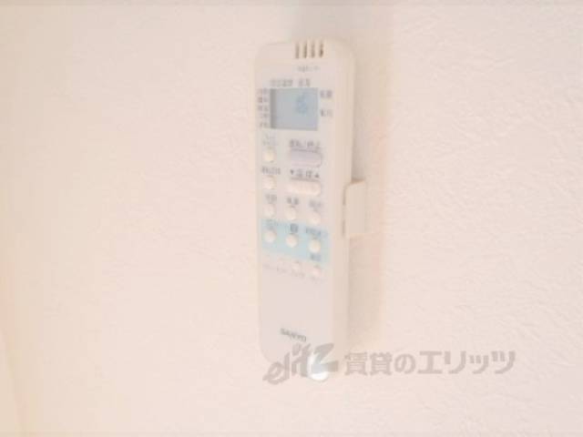 エアコンリモコン