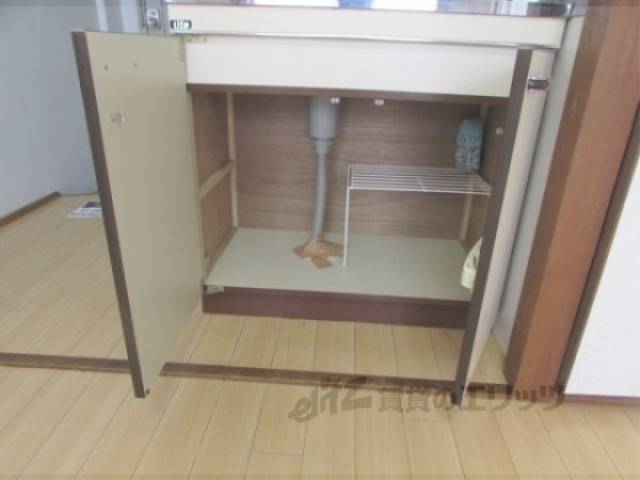 キッチン　キッチン下部収納