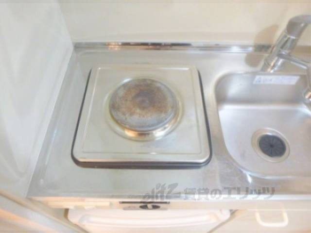 キッチン　コンロ