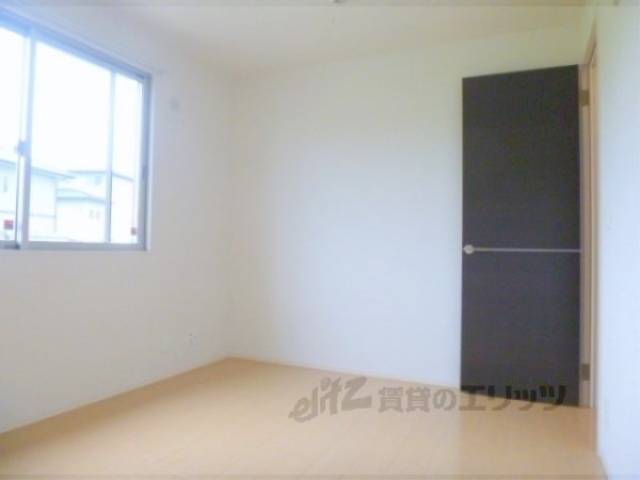 洋室　東側洋室