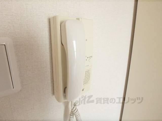 インターホン