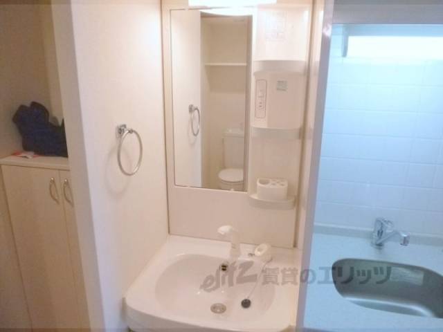 洗面所　独立洗面台です・