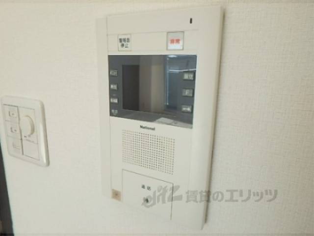 インターホン