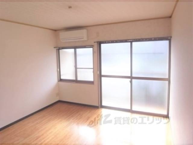 居室　日当たり良いお部屋です。