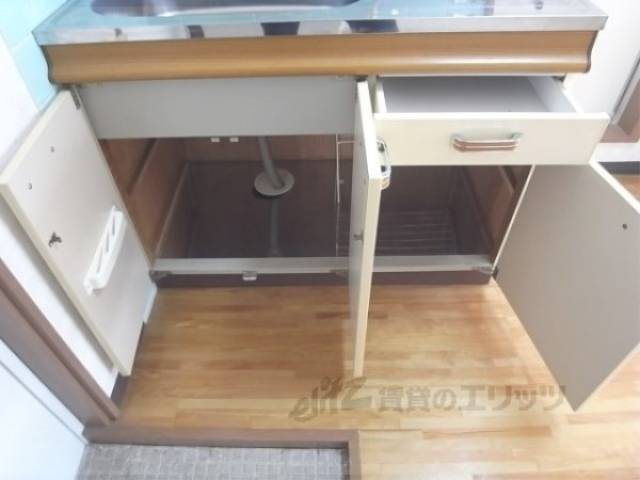 キッチン　下部上部