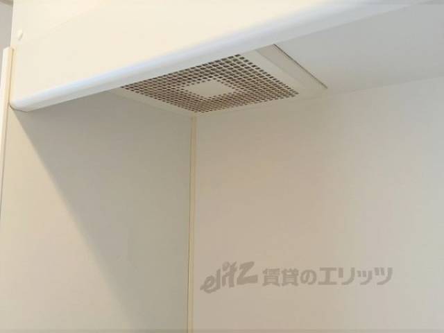 キッチン　換気扇