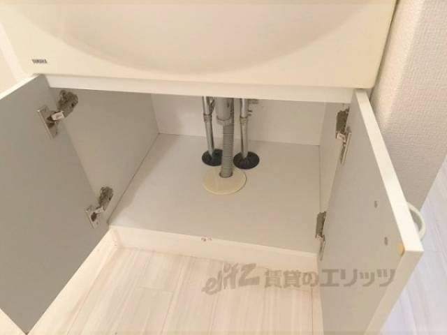 洗面所　収納