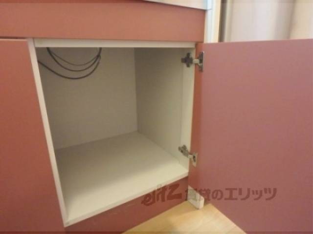 キッチン　キッチン下部収納