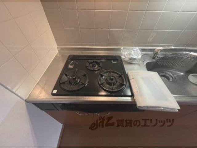 キッチン　コンロ