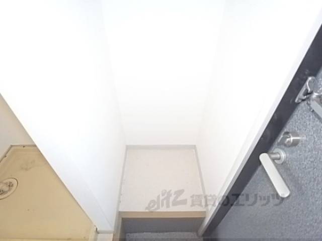 下駄箱　下駄箱置き場