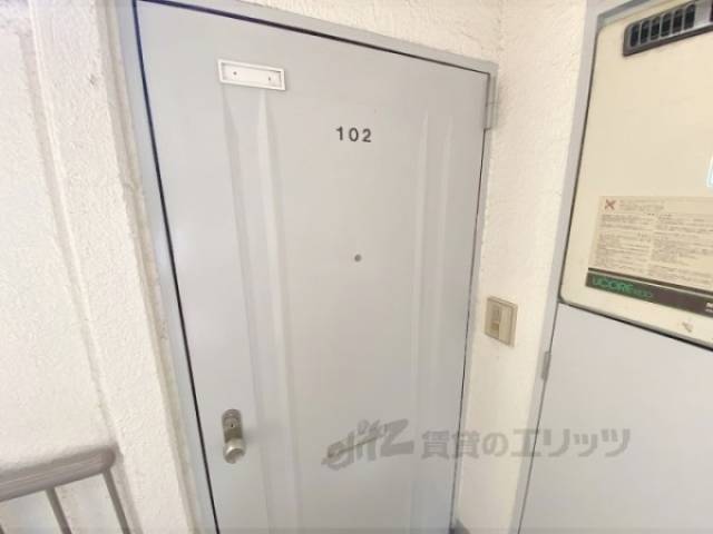 玄関　インターホン