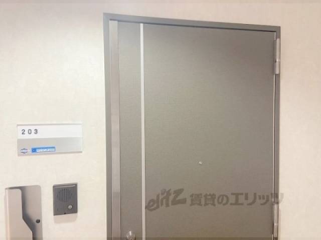 玄関　インターフォン