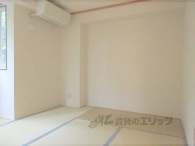 和室　収納付き３．７帖和室です。