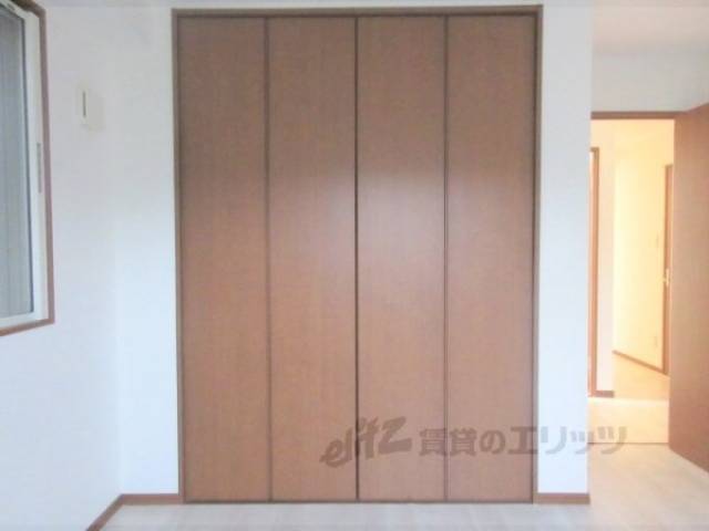 収納　収納付き４．４帖洋室です。