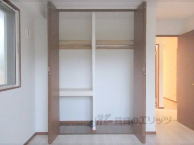 収納　収納付き４．４帖洋室です。