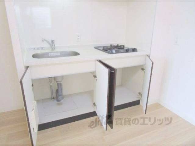 キッチン　キッチン下部収納