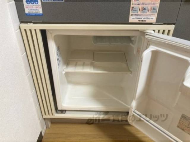 キッチン　ミニ冷蔵庫