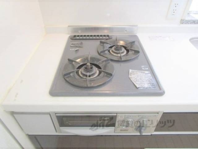 キッチン　ガス2口コンロ