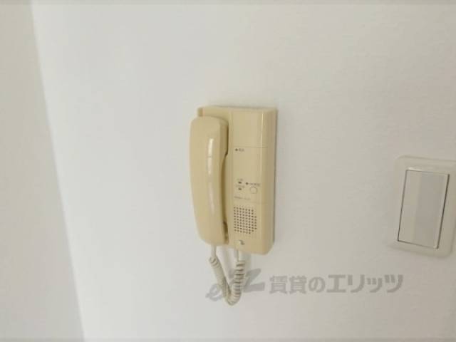 インターホン