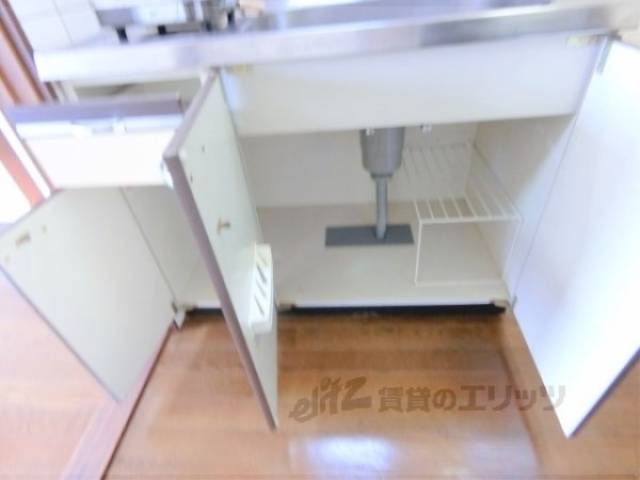 キッチン 下部収納