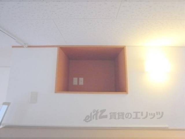 ロフト　収納