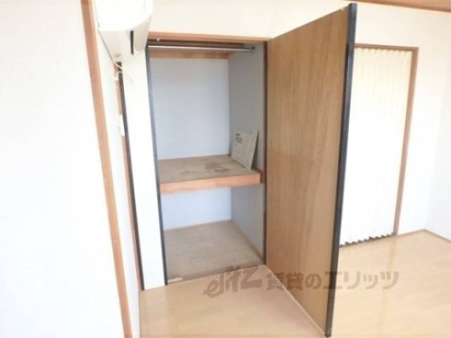 収納　洋室収納