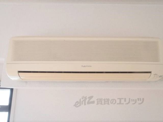 エアコン　東向きの明るくてすごしやすいお部屋