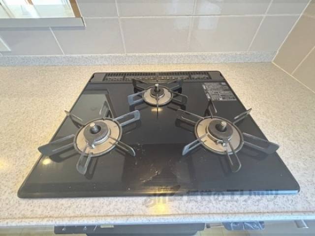 キッチン　コンロ