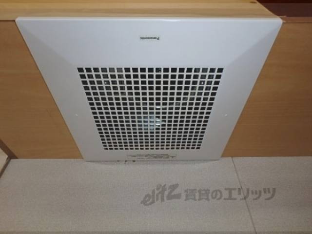 キッチン　換気扇