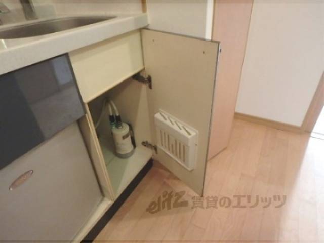 キッチン　収納