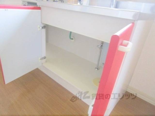 キッチン　下部収納