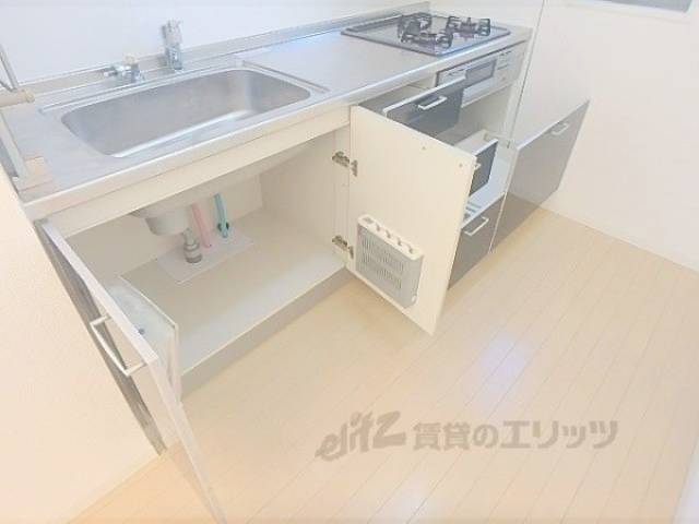 キッチン　下部収納