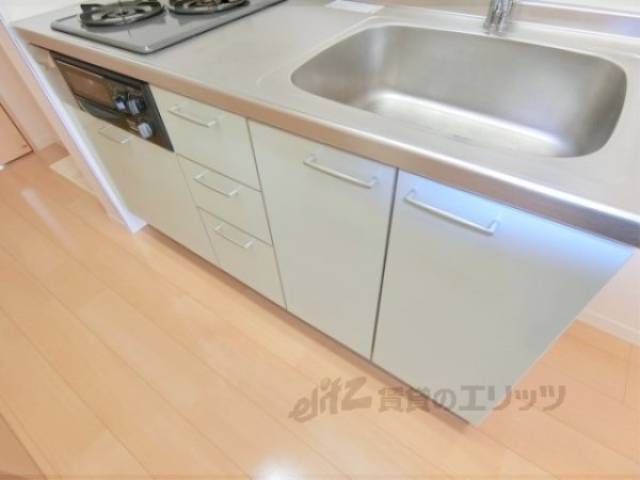 キッチン　下部収納