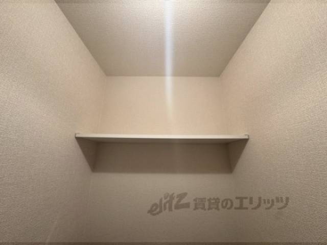 トイレ　収納