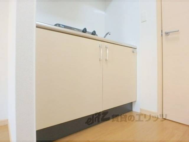 キッチン　収納