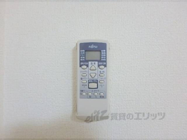 エアコンリモコン