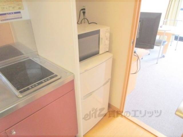 冷蔵庫置場　冷蔵庫・電子レンジ
