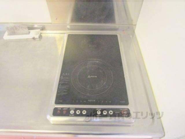 キッチン　2口コンロ