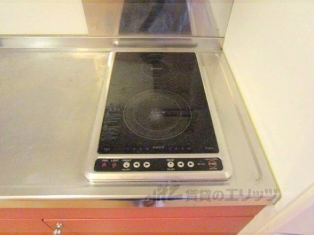 キッチン　コンロ