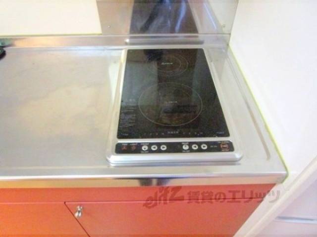 キッチン　コンロ