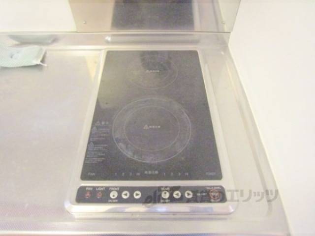 キッチン　2口コンロ